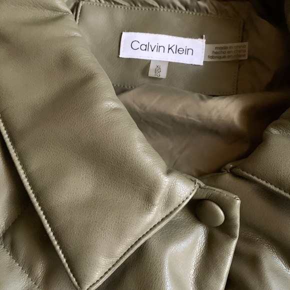 Calvin Klein brand new Quilted pleather puffer. It is a xl. - Picture 10 of 11